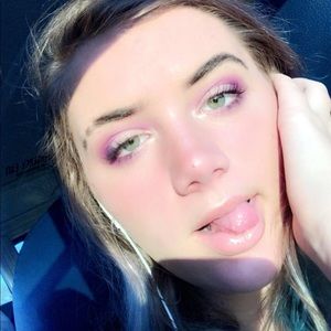 Meet your Posher, Jaylee